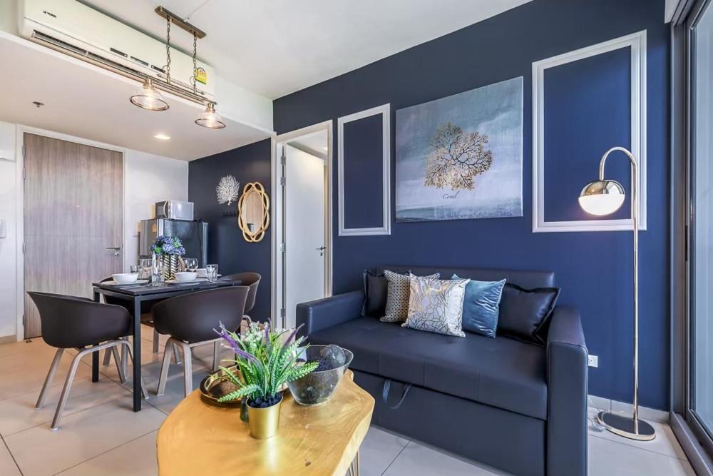 Unixx By The Sea Apartment Pattaya Phòng bức ảnh